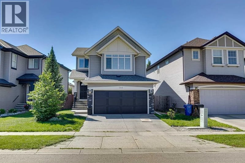 768 New Brighton Drive Southeast, Calgary, Alberta, T2Z0Z8, Calgary, Alberta — photo 1 of 5