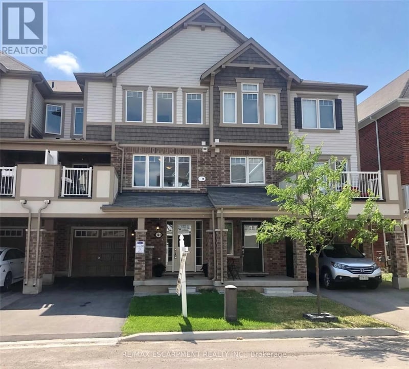 101 Lemieux Court, Milton (FO Ford), Ontario, L9E1E9, Milton (FO Ford), Ontario — photo 1 of 5