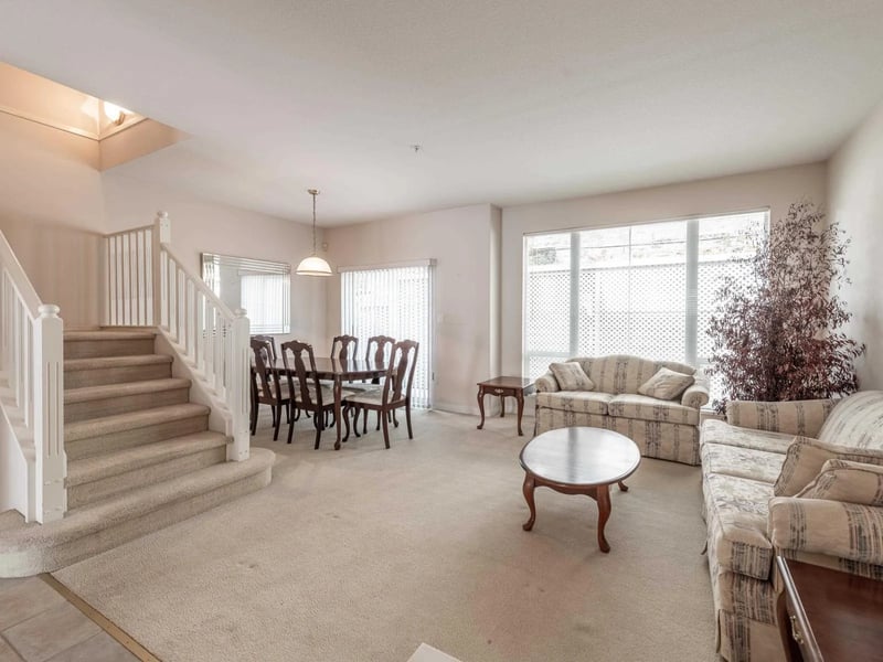 1155 VIDAL Street, White Rock, British Columbia, V4B3T4, White Rock, British Columbia — photo 1 of 5