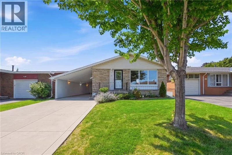 104 NASH Road South, Hamilton, Ontario, L8K4J7, Hamilton, Ontario — photo 1 of 5