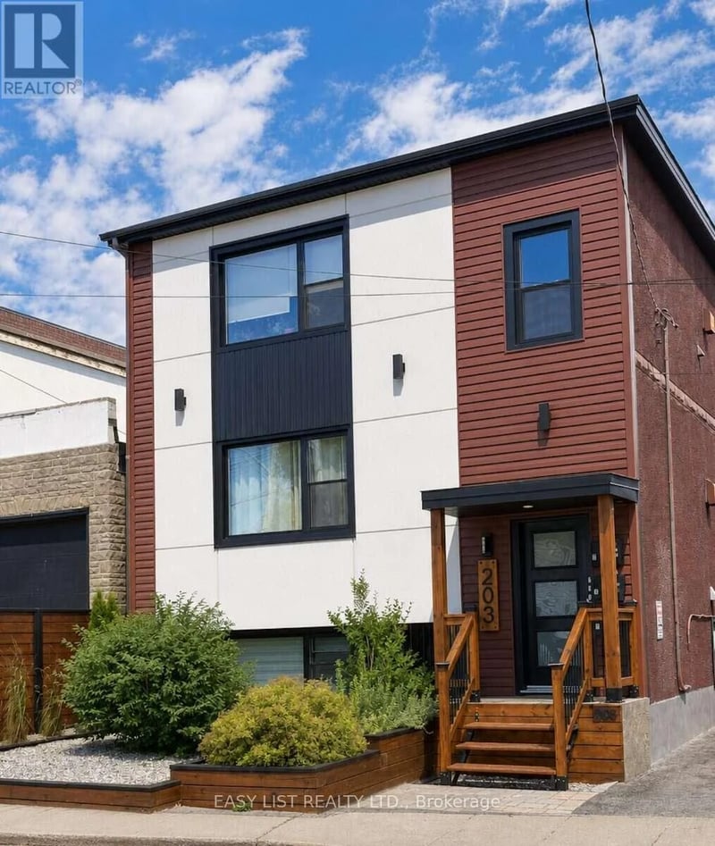 203 Marier Avenue, Ottawa, Ontario, K1L5R6, Ottawa, Ontario — photo 1 of 5