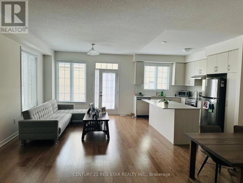 441 Bergamot Avenue, Milton (Walker), Ontario, L9E1T9, Milton (Walker), Ontario — photo 1 of 5