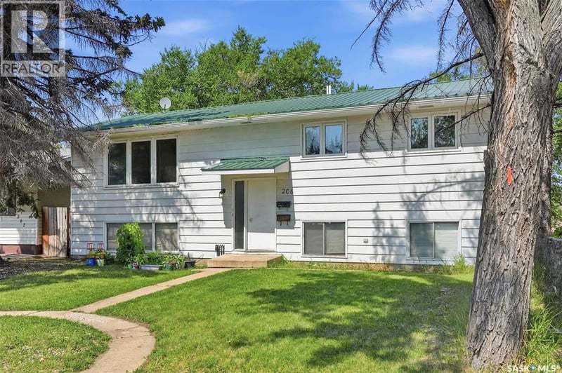 206 Carleton DRIVE, Saskatoon, Saskatchewan, S7H4C1, Saskatoon, Saskatchewan — photo 1 of 5