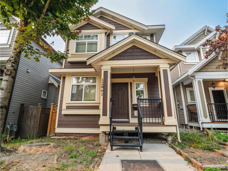 12861 59 Avenue, Surrey, British Columbia, V3X1T3, Surrey, British Columbia — photo 1 of 5