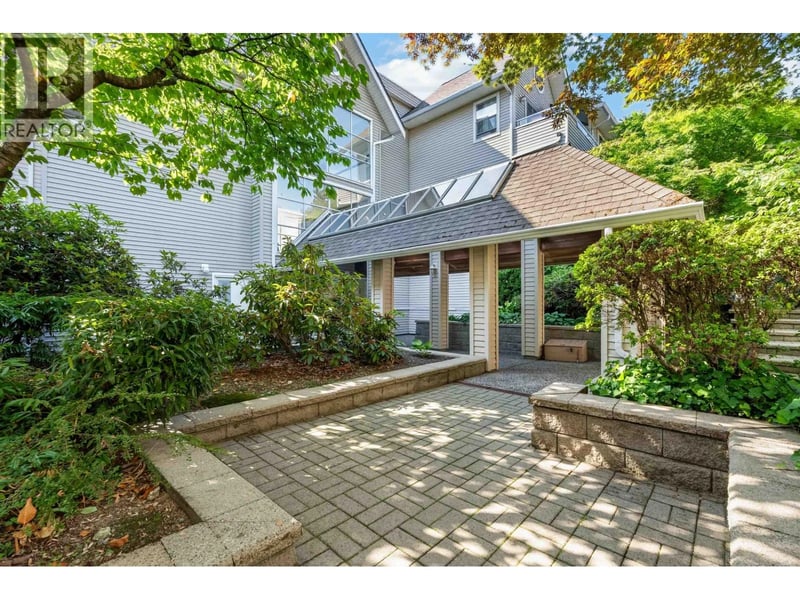 #109 5375 VICTORY Street, Burnaby, British Columbia, V5J1T2, Burnaby, British Columbia — photo 1 of 5