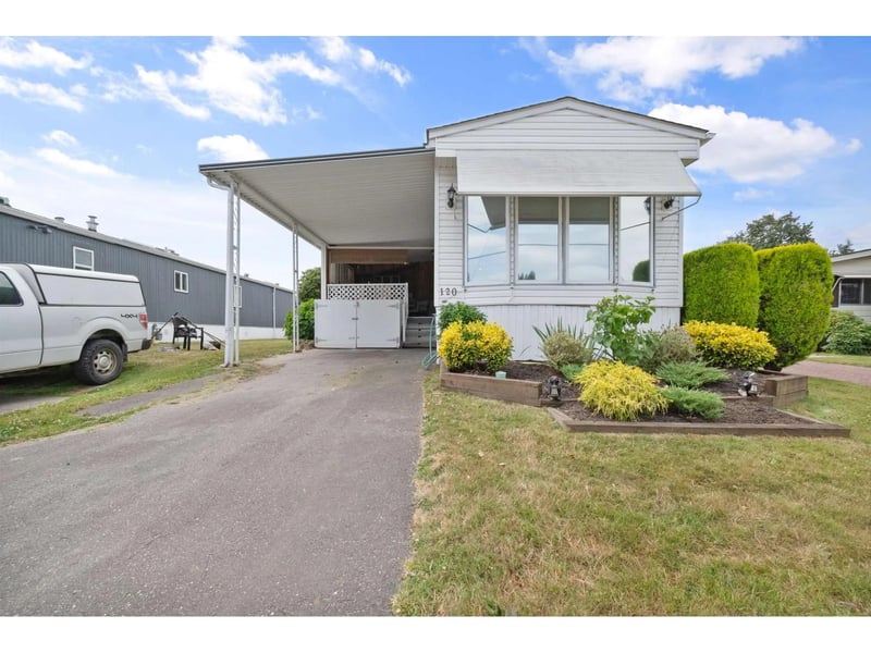 #120 6338 VEDDER Road, Chilliwack, British Columbia, V2R3R4, Chilliwack, British Columbia — photo 1 of 5