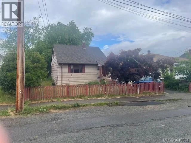 2876 12th Avenue, Port Alberni, British Columbia, V9Y2T4, Port Alberni, British Columbia — photo 1 of 5