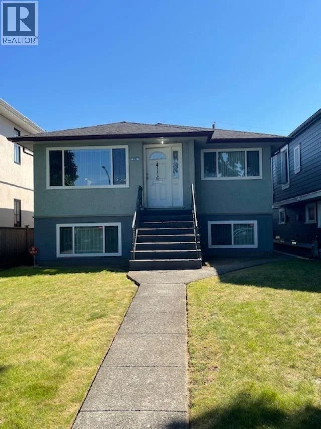 4116 CAMBRIDGE Street, Burnaby, British Columbia, V5C1G9, Burnaby, British Columbia — photo 1 of 5
