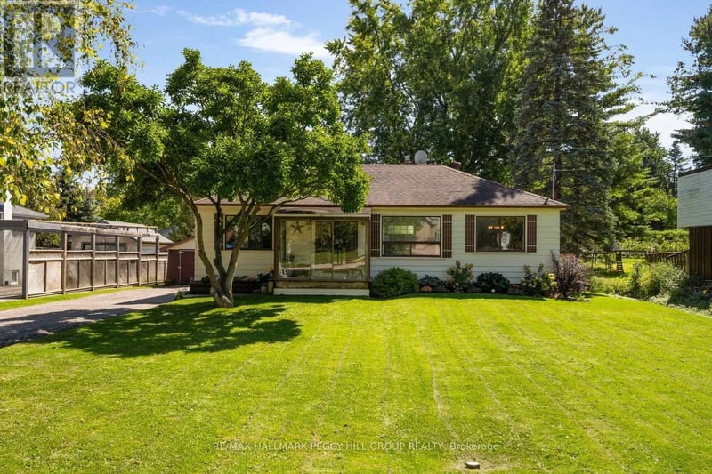 17 Faris Avenue, King (Nobleton), Ontario, L0G1N0, King (Nobleton), Ontario — photo 1 of 5