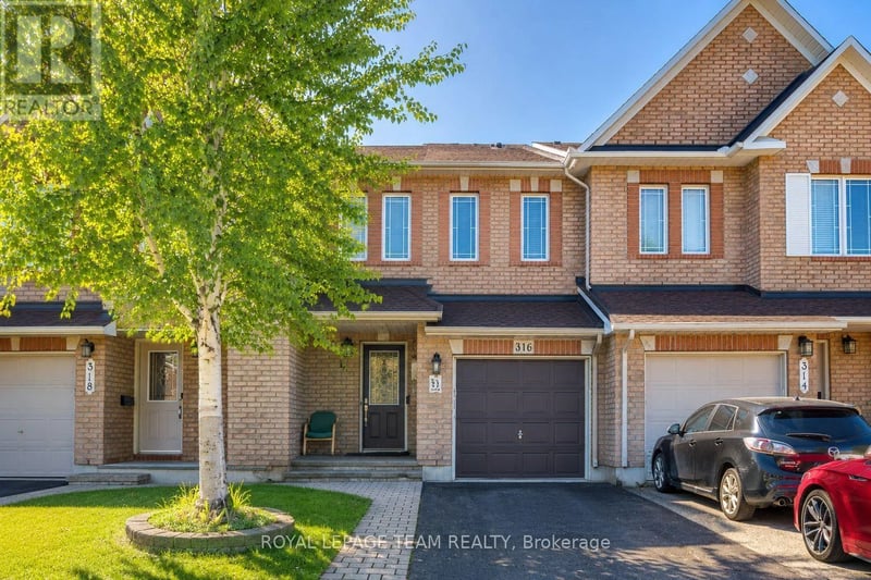 316 BRYARTON Street, Ottawa, Ontario, K1C7R5, Ottawa, Ontario — photo 1 of 5