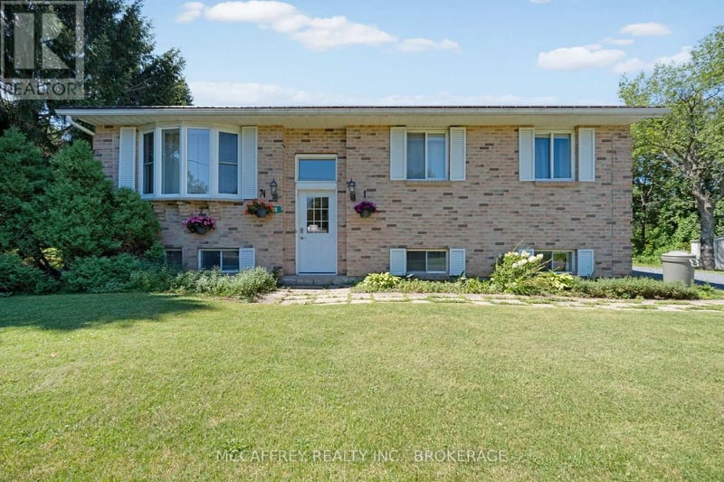 38 William Street, Stone Mills (Stone Mills), Ontario, K0K2S0, Stone Mills (Stone Mills), Ontario — photo 1 of 5