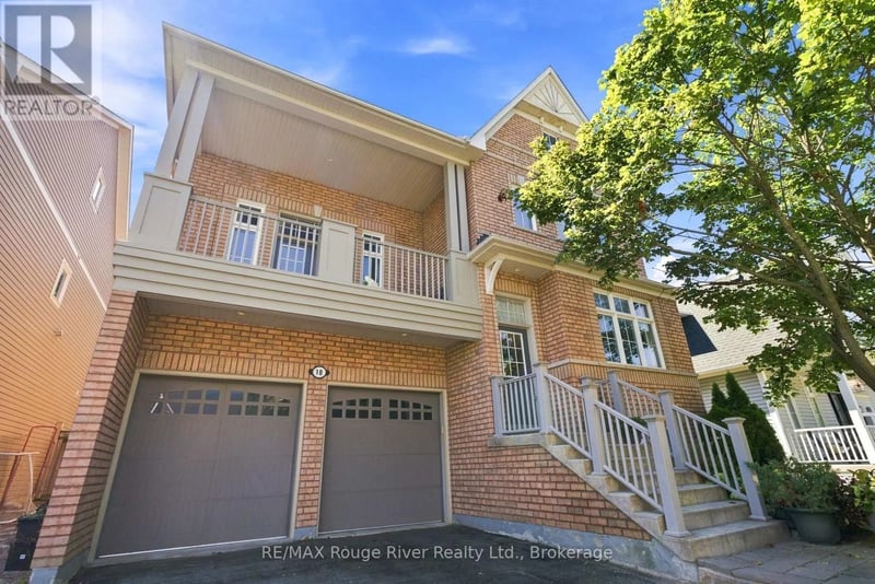 18 Rainbow Crescent, Whitby (Brooklin), Ontario, L1M2N6, Whitby (Brooklin), Ontario — photo 1 of 5