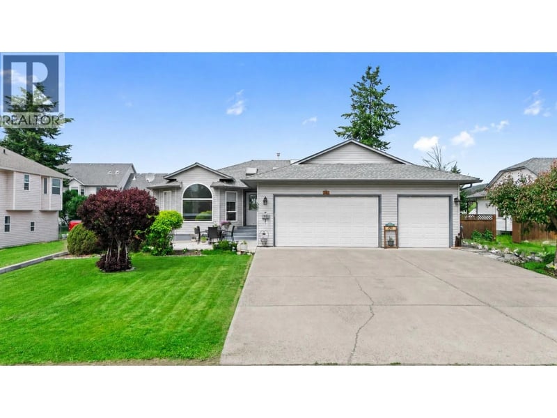 381 Robin Drive, Barriere, British Columbia, V0E1E0, Barriere, British Columbia — photo 1 of 5