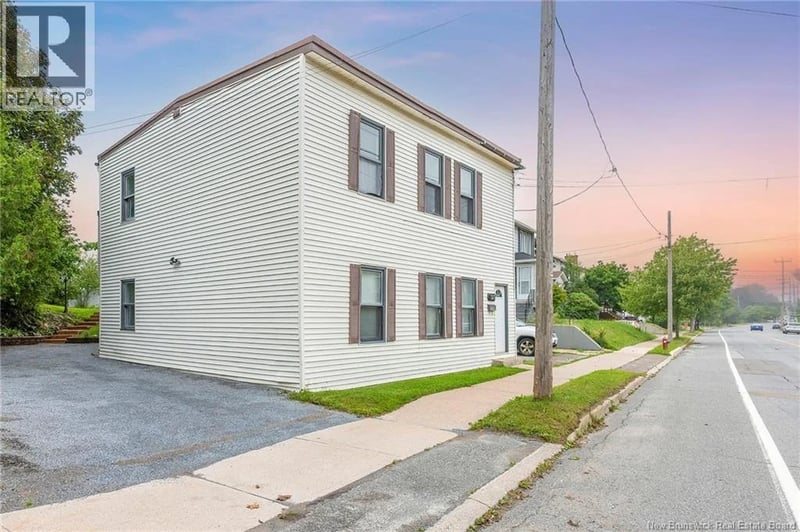 377 Douglas Avenue, Saint John, New Brunswick, E2K1E9, Saint John, New Brunswick — photo 1 of 5