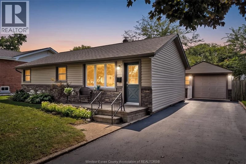 170 SUPERIOR Street, LaSalle, Ontario, N9J1H3, LaSalle, Ontario — photo 1 of 5