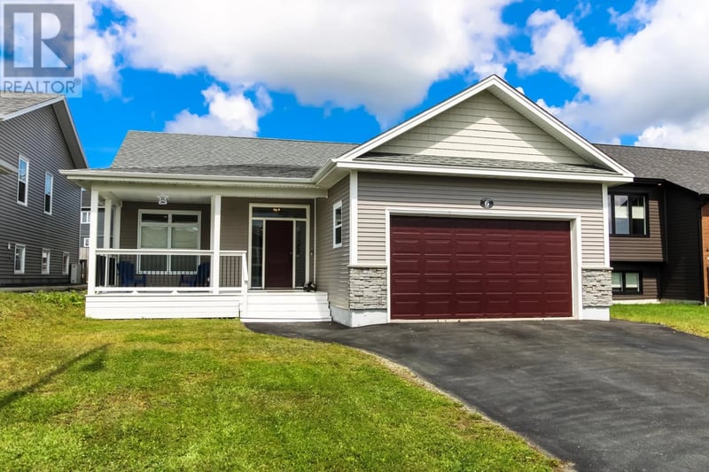 6 Ann Harvey Place, St John's, Newfoundland & Labrador, A1B0R7, St John's, Newfoundland & Labrador — photo 1 of 5