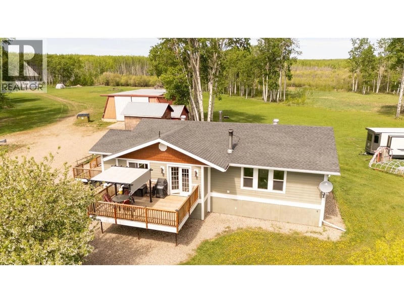 1016 240 Road, Fort St. John, British Columbia, V0C1K0, Fort St. John, British Columbia — photo 1 of 5