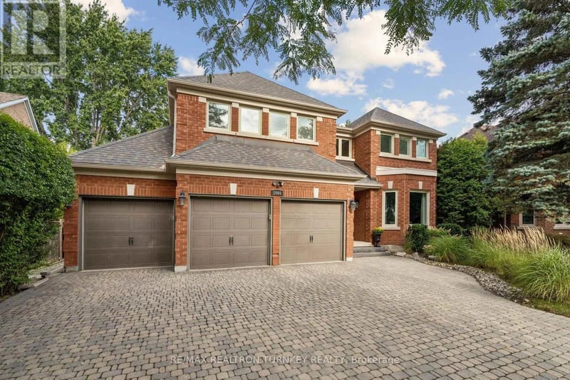 1004 Portminster Court, Newmarket (Stonehaven-Wyndham), Ontario, L3X1L9, Newmarket (Stonehaven-Wyndham), Ontario — photo 1 of 5