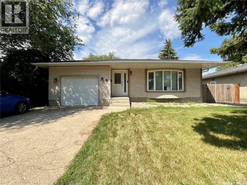 6 Higgins BAY, Regina, Saskatchewan, S4R6B6, Regina, Saskatchewan — photo 1 of 5