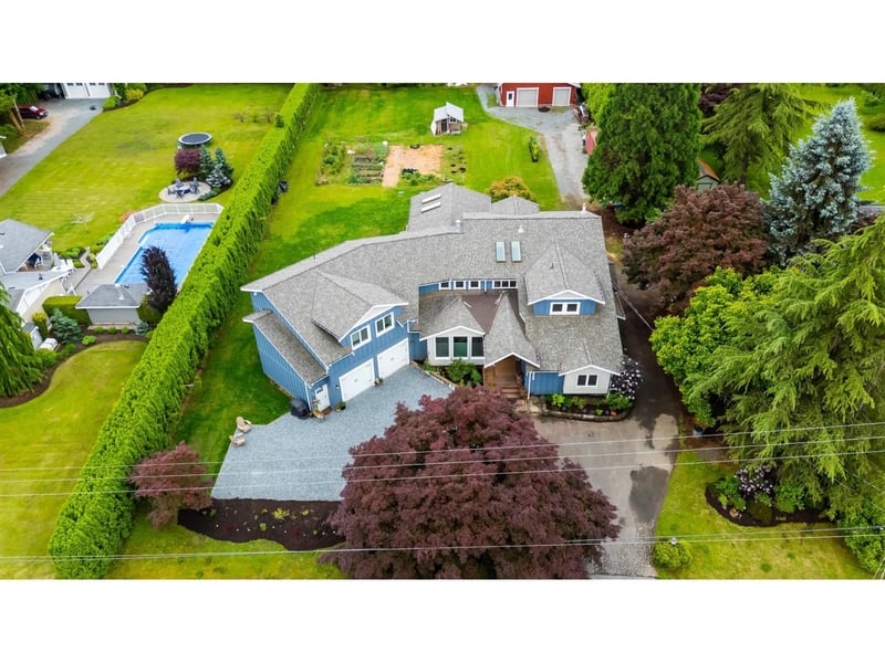 25088 59 Avenue, Langley, British Columbia, V4W1T4, Langley, British Columbia — photo 1 of 5