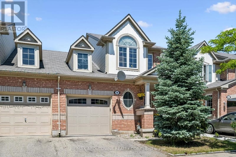 36 Van Fleet Terrace, Milton (HA Harrison), Ontario, L9T0Y4, Milton (HA Harrison), Ontario — photo 1 of 5