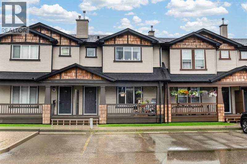 66 Panatella Park Northwest, Calgary, Alberta, T3K6K4, Calgary, Alberta — photo 1 of 5
