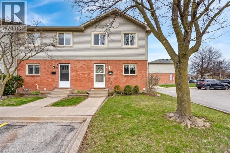 #61 65 DORCHESTER Boulevard, St. Catharines, Ontario, L2M7T1, St. Catharines, Ontario — photo 1 of 5