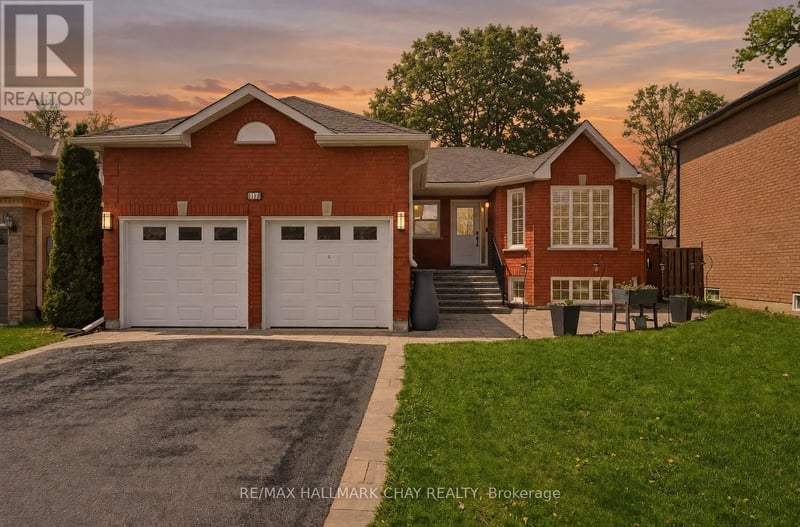 117 Brown Street, Barrie (Holly), Ontario, L4N7V7, Barrie (Holly), Ontario — photo 1 of 5