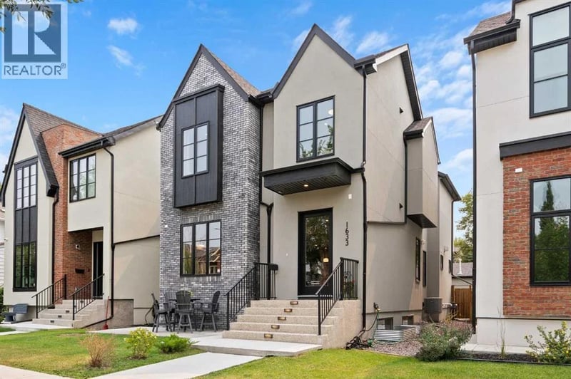 1633 Bowness Road Northwest, Calgary, Alberta, T2N3K1, Calgary, Alberta — photo 1 of 5