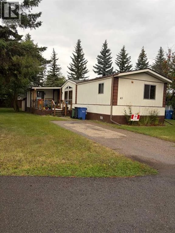 65 Parkside Drive, Red Deer, Alberta, T4P1K1, Red Deer, Alberta — photo 1 of 5