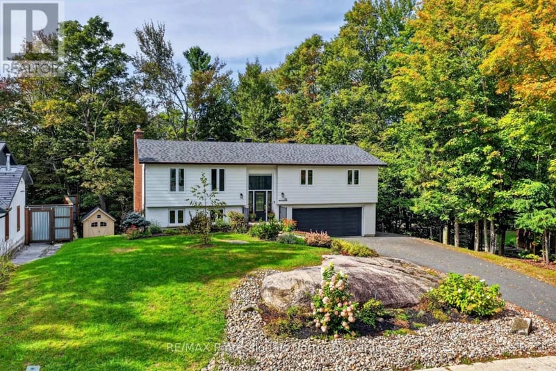 55 Westvale Drive, Bracebridge (Monck (Bracebridge)), Ontario, P1L1B3, Bracebridge (Monck (Bracebridge)), Ontario — photo 1 of 5