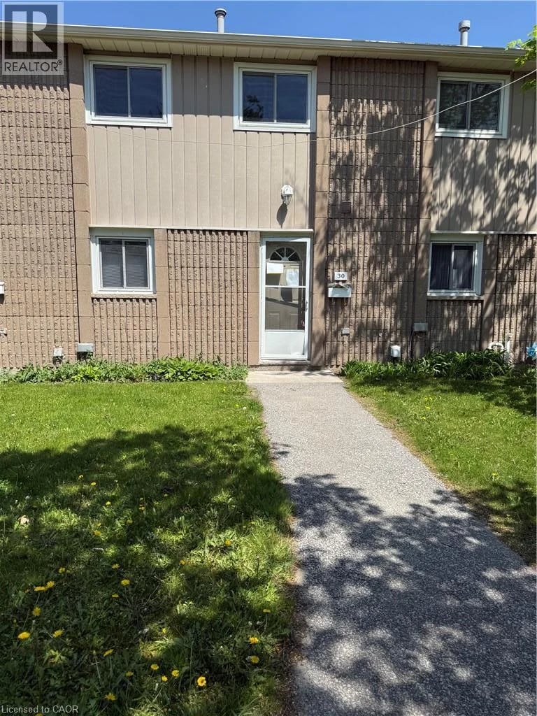 #30 25 UPPER CANADA Drive, Kitchener, Ontario, N2P1G2, Kitchener, Ontario — photo 1 of 5