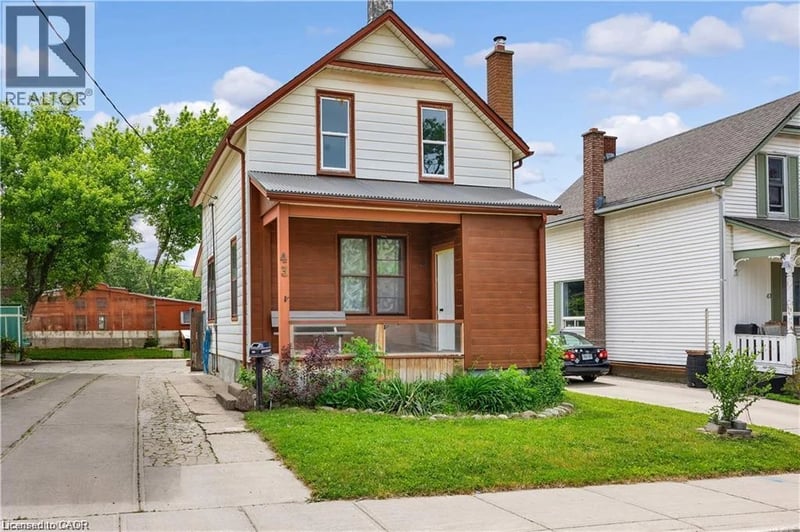 43 HENRY Street, Kitchener, Ontario, N2G1P4, Kitchener, Ontario — photo 1 of 5