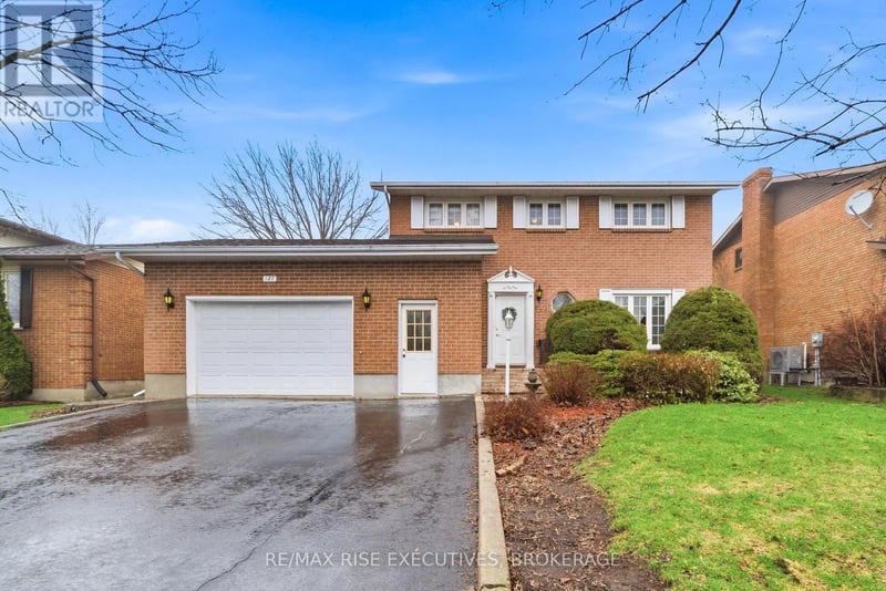 127 Nicholson Crescent, Loyalist (Amherstview), Ontario, K7N1W9, Loyalist (Amherstview), Ontario — photo 1 of 5