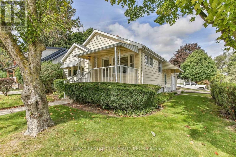10 Concession Street East, Tillsonburg, Ontario, N4G1N8, Tillsonburg, Ontario — photo 1 of 5