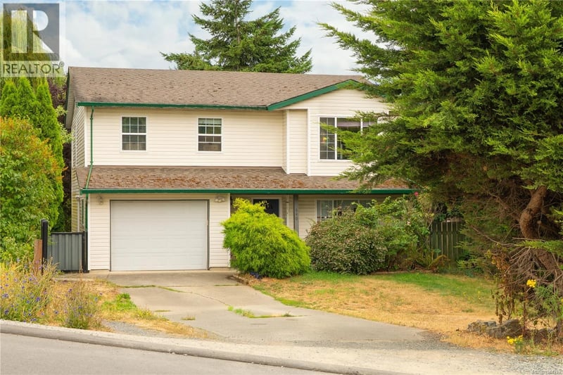 640 Railway Avenue, Nanaimo, British Columbia, V9R4K9, Nanaimo, British Columbia — photo 1 of 5