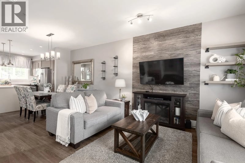 #19 12161 237 Street, Maple Ridge, British Columbia, V4R0E7, Maple Ridge, British Columbia — photo 1 of 5