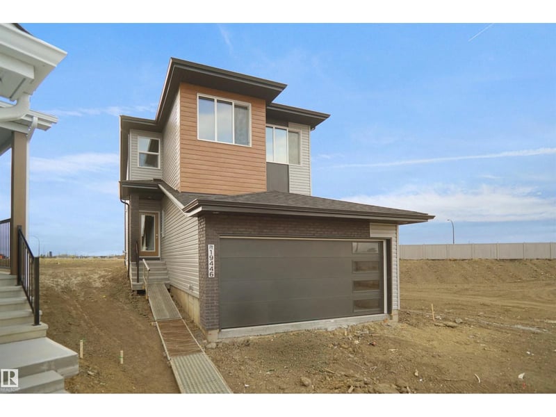 19446 22A AV NW, Edmonton, Alberta, T6M1P9, Edmonton, Alberta — photo 1 of 5