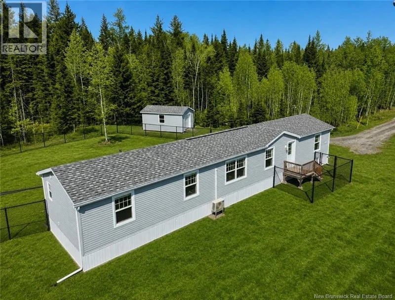 247 Post Road, Minto, New Brunswick, E4B3A2, Minto, New Brunswick — photo 1 of 5