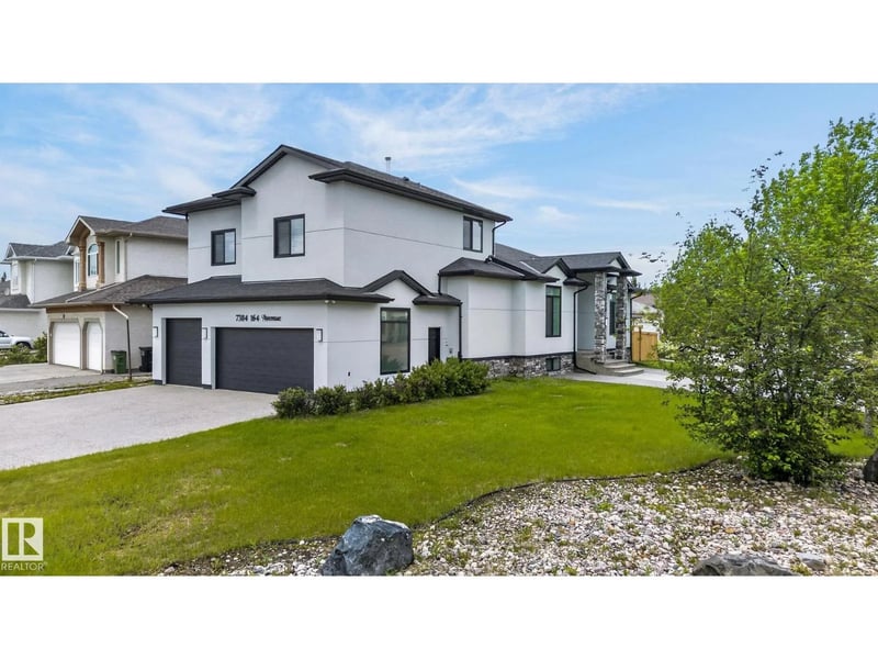 7304 164 AV NW, Edmonton, Alberta, T5Z3Y3, Edmonton, Alberta — photo 1 of 5