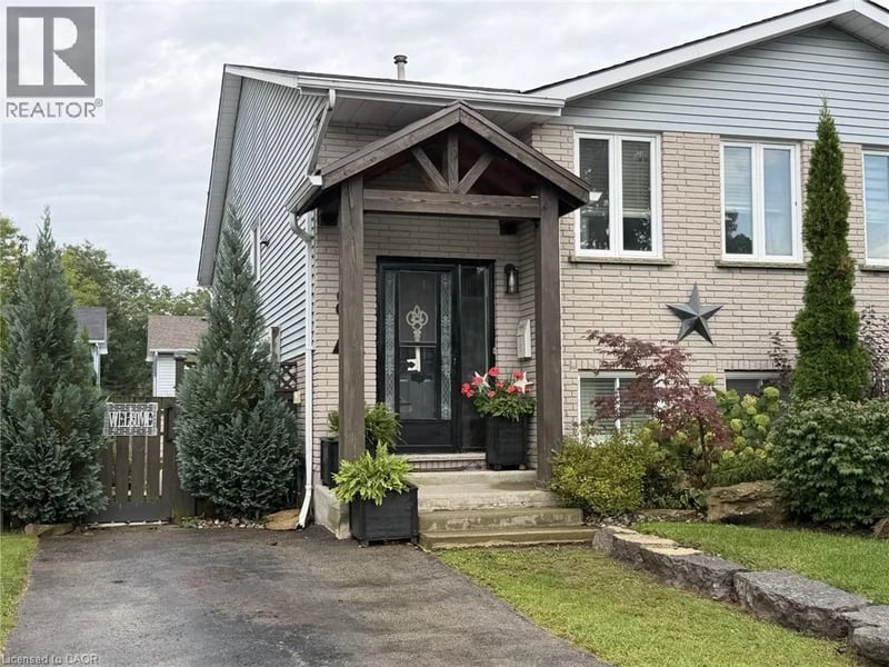 8 YEAGER Avenue, Simcoe, Ontario, N4Y5G8, Simcoe, Ontario — photo 1 of 5