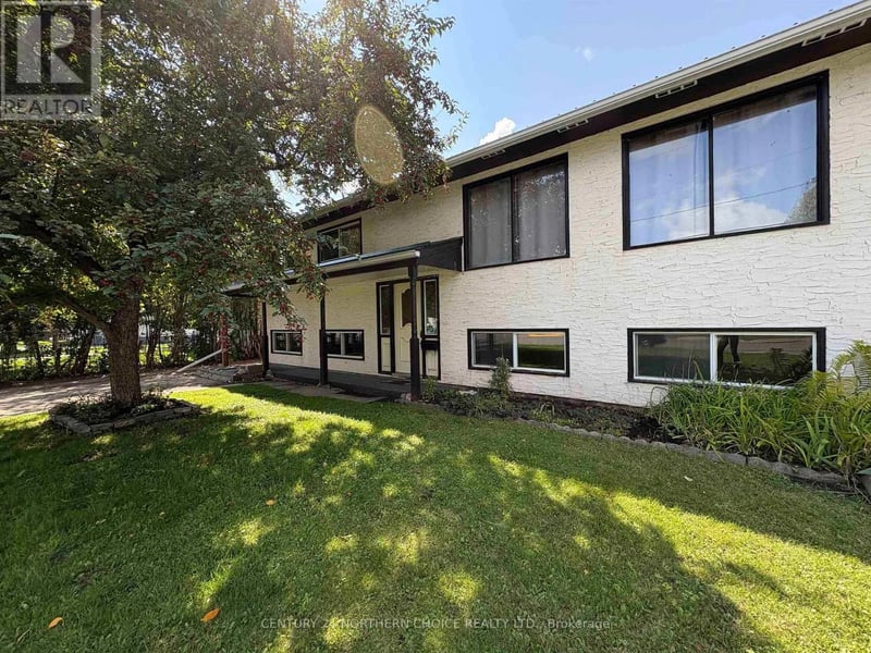 357 DANIEL Avenue, Fort Frances (TB-401), Ontario, P9A3L5, Fort Frances (TB-401), Ontario — photo 1 of 5