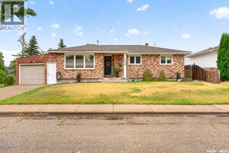 1026 James STREET, Moose Jaw, Saskatchewan, S6H3H7, Moose Jaw, Saskatchewan — photo 1 of 5