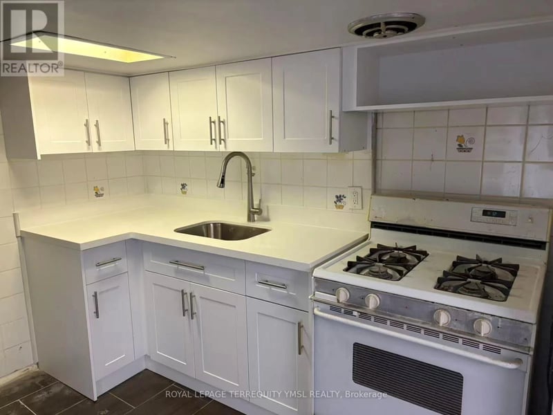 #Basement 1228 Dufferin Street, Toronto (Dovercourt-Wallace Emerson-Junction), Ontario, M6H4C1, Toronto (Dovercourt-Wallace Emerson-Junction), Ontario — photo 1 of 5