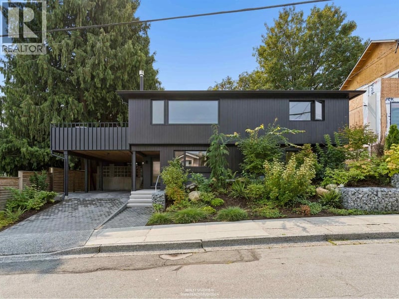 476 29TH Avenue, Vancouver, British Columbia, V5V2R7, Vancouver, British Columbia — photo 1 of 5
