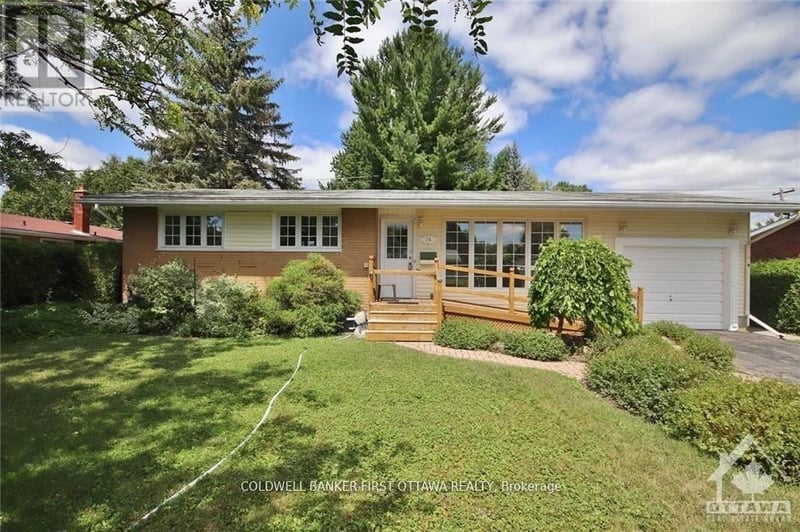 74 HILLIARD Avenue, Ottawa, Ontario, K2E6C1, Ottawa, Ontario — photo 1 of 5