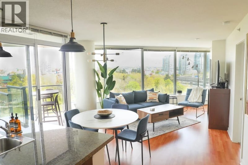 #1009 688 ABBOTT Street, Vancouver, British Columbia, V6B0B9, Vancouver, British Columbia — photo 1 of 5