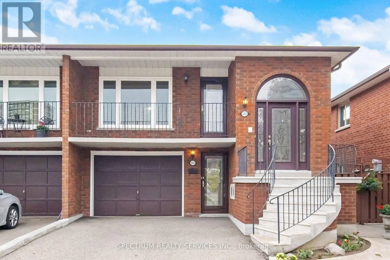 103 John Lindsay Court, Toronto (Glenfield-Jane Heights), Ontario, M3L2L1, Toronto (Glenfield-Jane Heights), Ontario — photo 1 of 5