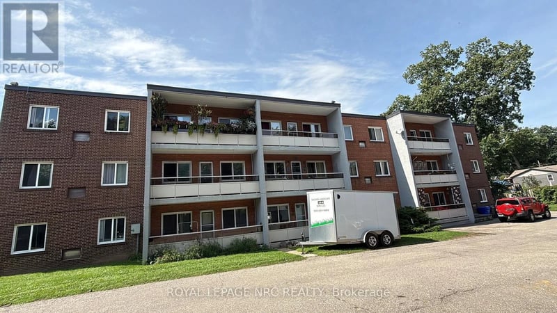 #34 6035 Murray Street, Niagara Falls (Dorchester), Ontario, L2G2K4, Niagara Falls (Dorchester), Ontario — photo 1 of 5