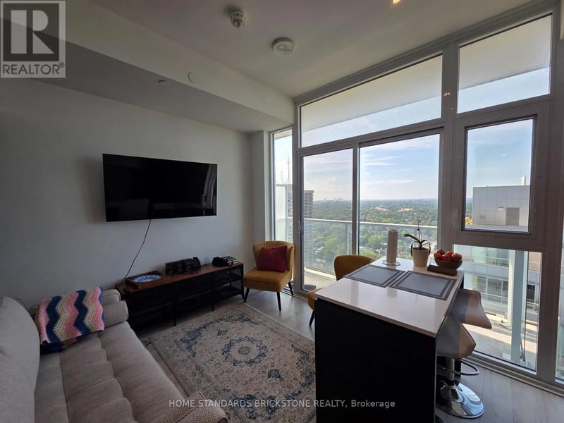 #2602 33 Helendale Avenue, Toronto (Yonge-Eglinton), Ontario, M4R0A4, Toronto (Yonge-Eglinton), Ontario — photo 1 of 5